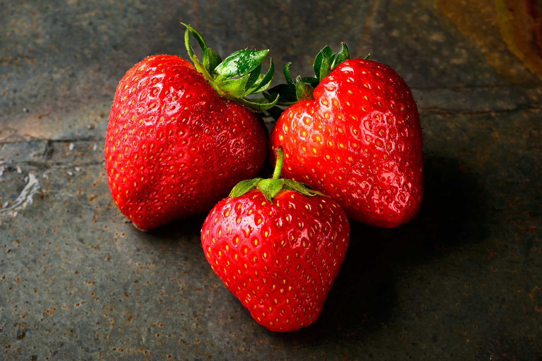 strawberry seed oil skin benefits